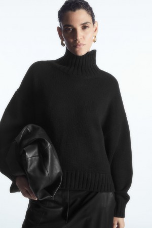 Dámské Svetry COS Tlustý Pure Cashmere Turtleneck Černé | COS Eshop CZ-54780URYJ