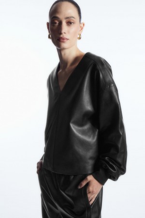 Dámské Topy COS Oversized V-Neck Læder Černé | COS Eshop CZ-17608MXHI