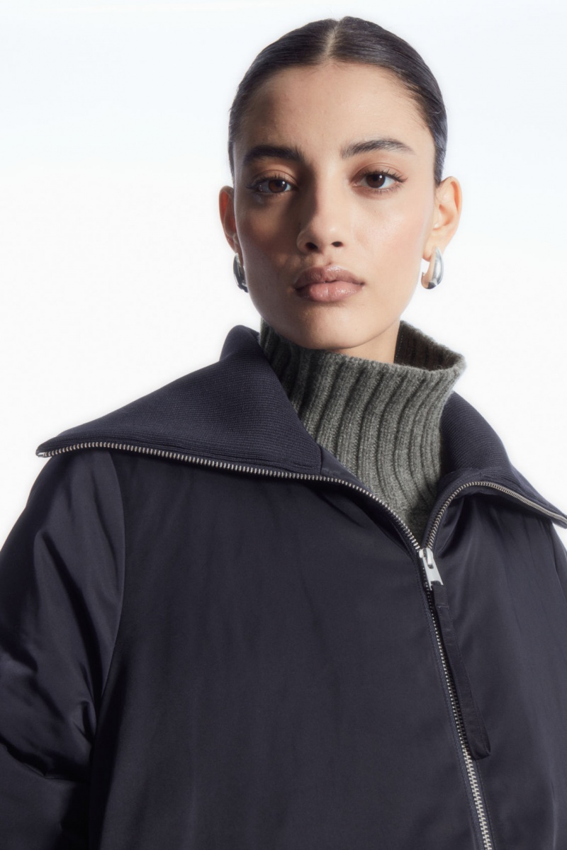 Dámské Bundy COS Žebrovaný-Collar Puffer Tmavě Blankyt | COS Eshop CZ-85712BRGQ