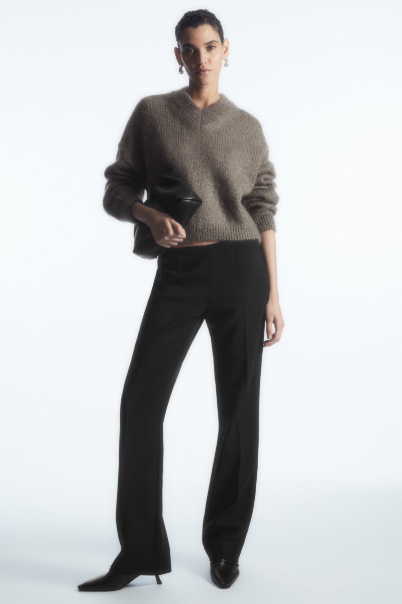 Dámské Svetry COS Cropped V-Neck Mohair Světle Hnědé | COS Eshop CZ-13502MBRW