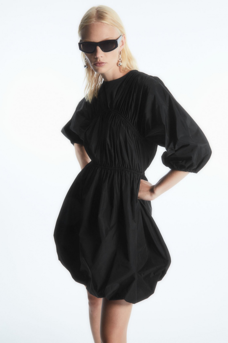 Dámské Šaty COS Open-Back Shirred Balloon Mini Černé | COS Eshop CZ-84512DOXR